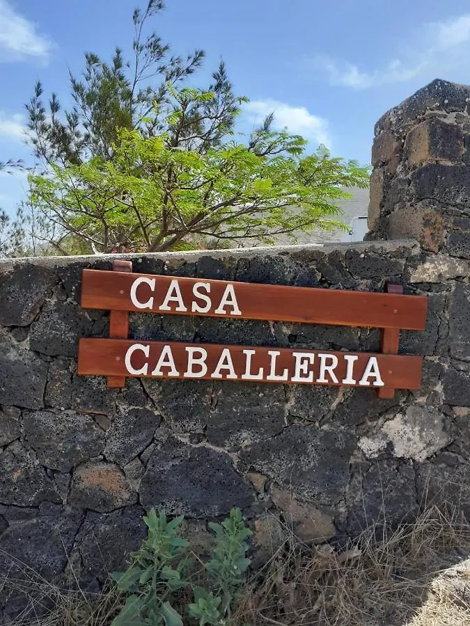 Casa Caballeria Vallebron 0*,